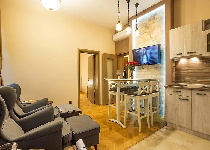 Sofia Place Hotel By Hmg